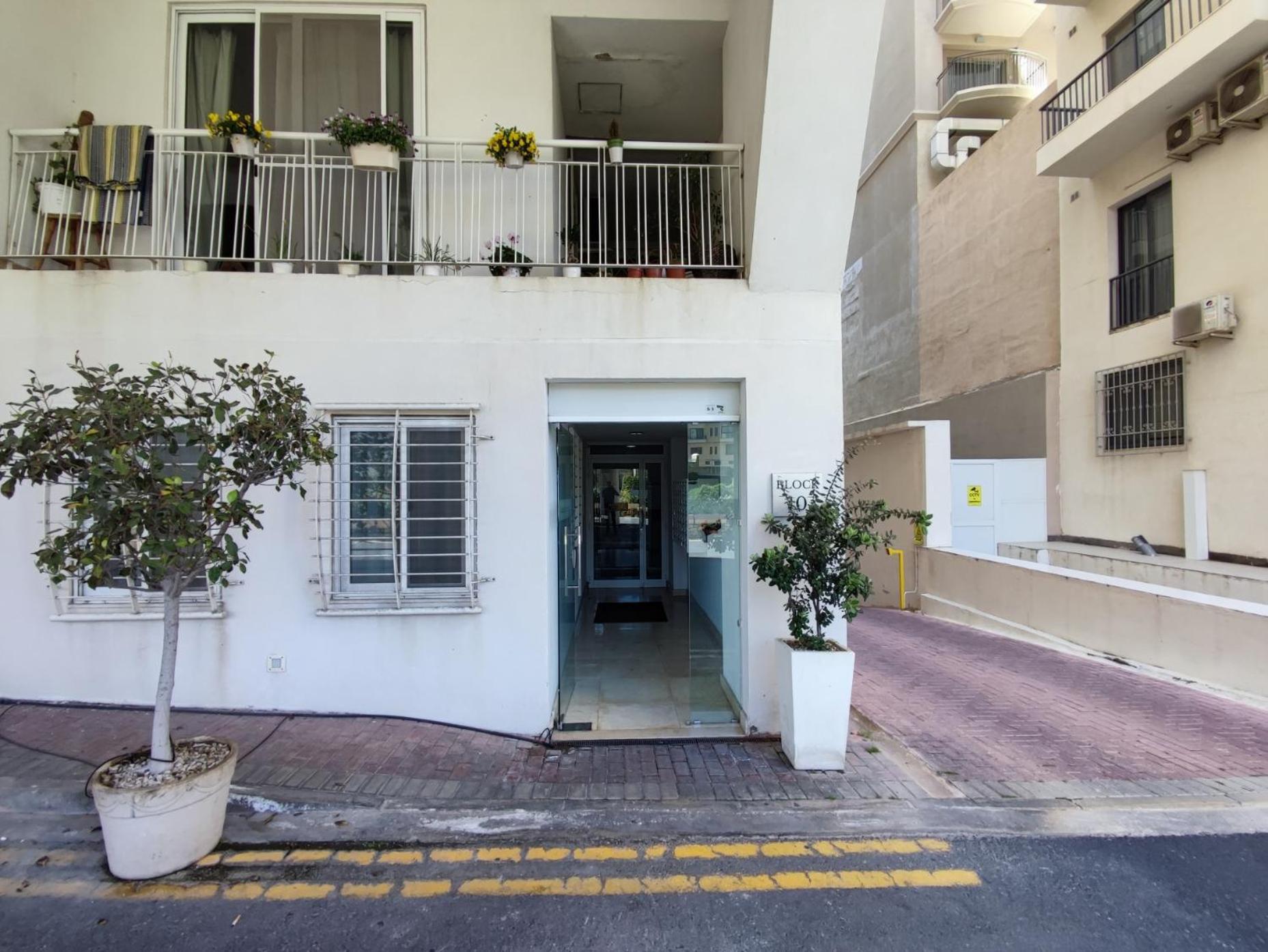 St Julians - Balluta 2 Bedroom Apartment St. Julian's Exterior foto